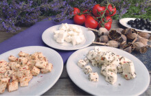 Minimlékárna sbírá ocenění. Sýr Seničan nebo jogurt Hanáček táhnou