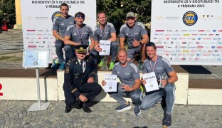 Medailová nadílka pro sbor hasičů Olomouckého kraje