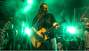 Od Divokého Billa k princeznám. Jak Roman Procházka složil hudbu i pro Zrození alchymistky