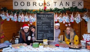 Punč, který pomáhá: Výtěžek podpoří malého Matýska i nemocniční oddělení