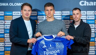 Sigma prodloužila smlouvu s útočníkem Růskem