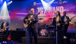 NO NAME, Stay-C a parket v jednom varu. OMEGA Olomoucký ples roztančil město