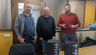 Nové počítače pro Charitu Olomouc. K čemu poslouží?