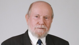 Historik, pedagog, děkan i senátor. Zemřel František Mezihorák