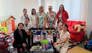 Léky a vyšetření, ale i hry a hračky. Dobročinná sbírka pomohla vykouzlit úsměvy