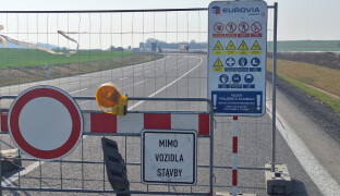 Ředitelství silnic a dálnic varuje. Mezi Olomoucí a Krčmaní neprojedete