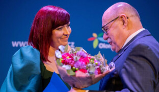 Učitelem roku se chlubí Prostějov. V anketě zvítězila zdravotní sestřička