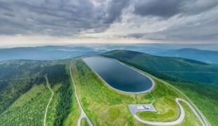 V soustrojí elektrárny Dlouhé stráně už je opravený stator a rotor