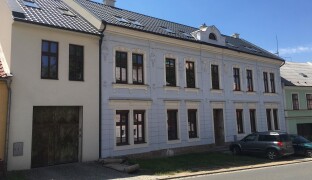 Zapomenuté stavby: Anderově vile se blýská na lepší časy, zahradu už zdobí i původní sochy