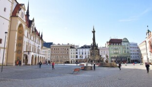 ANKETA: Město chce zklidnit provoz na Horním náměstí. Co na to lidé?