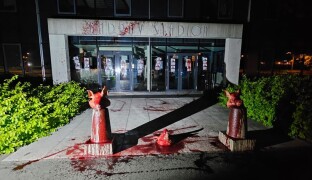 ANKETA: Protesty proti Sigmě jsou na místě, ale prasečí hlavy už jsou moc, myslí si Olomoučané