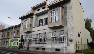 Zapomenuté stavby: Kováříkova vila léta chátrala. Zachraňují ji dobrovolníci