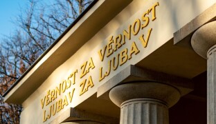 FOTOREPORT: Ljubav za ljubav, odpočívejte v pokoji, jihoslovanští vojíni