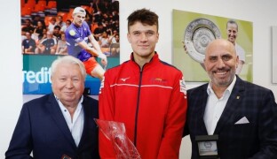 Tenista Jakub Menšík vyhrál poprvé anketu Zlatý kanár