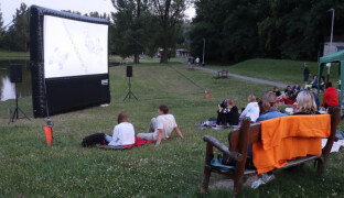 Přerované rozhodnou, jaké filmy uvidí pod hvězdami. Letní kino otevírá třetí sezónu