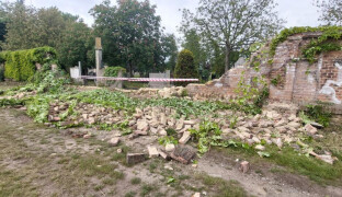 Prostějov opraví zřícenou zeď hřbitova, rada schválila 330 tisíc na posudek a projekt