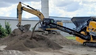 Slovan Černovír buduje nové tréninkové hřiště