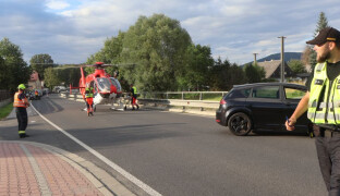 Na Jesenicku vrtulník transportoval zraněného motorkáře