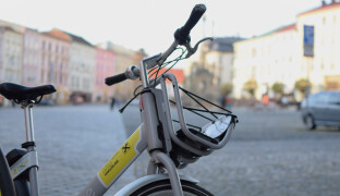 Sdílená kola táhnou. Olomoucká firma zveřejnila počty výpůjček