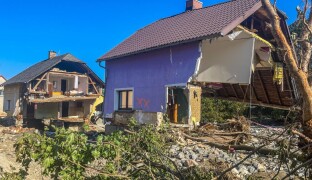Na Jesenicku bylo po katastrofálních záplavách určeno ke zbourání 39 objektů