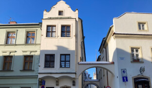 Prodáno. Místo sídla SOCDEM v Panské budou kanceláře