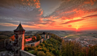 DATAREPORT: Nejoblíbenější je Helfštýn. Hrady přitahují i cizince