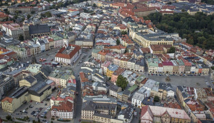 Prvomájové uzavírky v Olomouci. Kudy od pátku neprojedete?