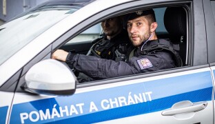 Tragická nehoda na D35: Policie žádá o spolupráci veřejnost