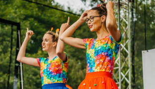 Veselá show pro nejmenší i koncert pro milovníky rocku. To je Uničovské kulturní léto