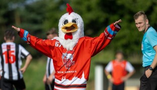 Mora si opět zahraje fotbal v Hodolanech