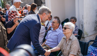 Zemřela Zdena Mašínová. Její činnost připomínají i politici