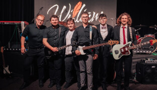Nová krev české hudby čeká na váš hlas. Radiotalent 2026 odstartoval online hlasování