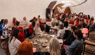 Velkolepá dámská jízda na fortu: Osmý ročník Ladies Clubu trhal rekordy