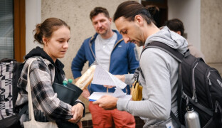 Pomáhat nestačí. Olomoucká univerzita připravuje lidi pro chvíle krize