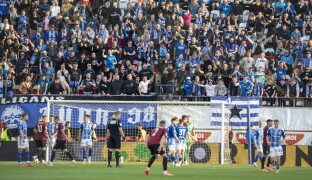 Na Baník společně vlakem. Sigma vypraví z Olomouce Modrobílý expres