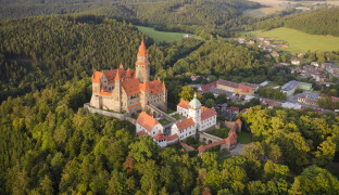 Letní návštěvnost památek v Olomouckém kraji. Kam mířilo nejvíc lidí?