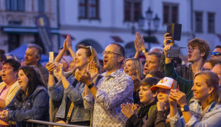 Kroměříž září s Daliborem Gondíkem a Markétou Hrubešovou. Na co zve městská slavnost?