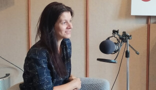 Ivana Kalina Tabak: Klasická hudba může být blízká opravdu každému. Filharmonie láká i na Kingdom Come