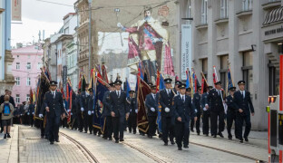 Horní náměstí patřilo hasičům. Do Olomouce dorazili i ze zahraničí
