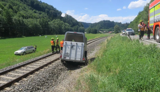 Odpojený příves přerušil na Šumpersku vlakovou dopravu