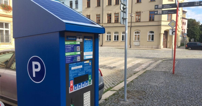 Na vánoční trhy se chystají davy. Kde parkovat?