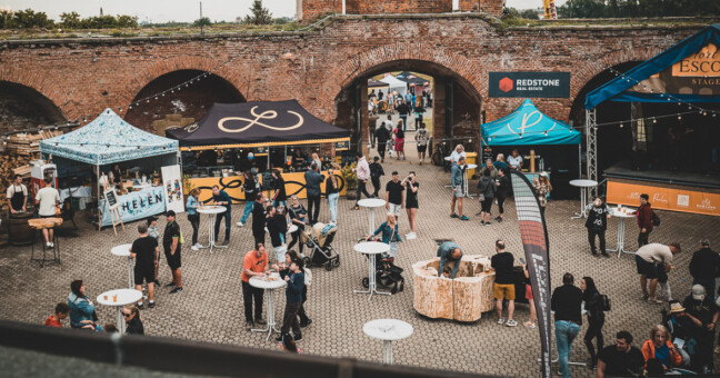 zdroj: Lobster Family Restaurant