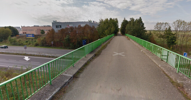 Lávka z Řepčína do Neředína, zdroj: Google Mapy