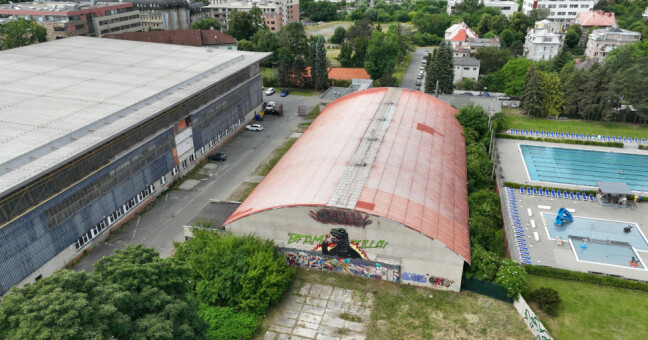 Chátrající malá hala; zdroj: město Olomouc