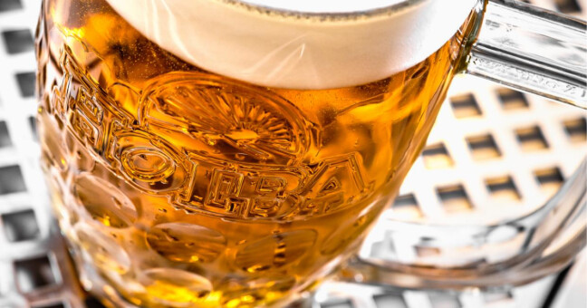 Nový džbánek od předního českého designéra Ronyho Plesla. Zdroj: Pivovary CZ