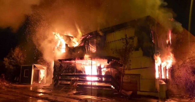 Noční požár v Olomouci. Hasiči zasahovali v městské části Povel