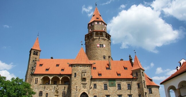 Hrad Bouzov; zdroj: Kudy z nudy