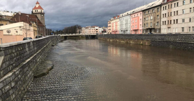Voda se vylila také na olomouckou náplavku, zdroj: Jsem z Olomouce