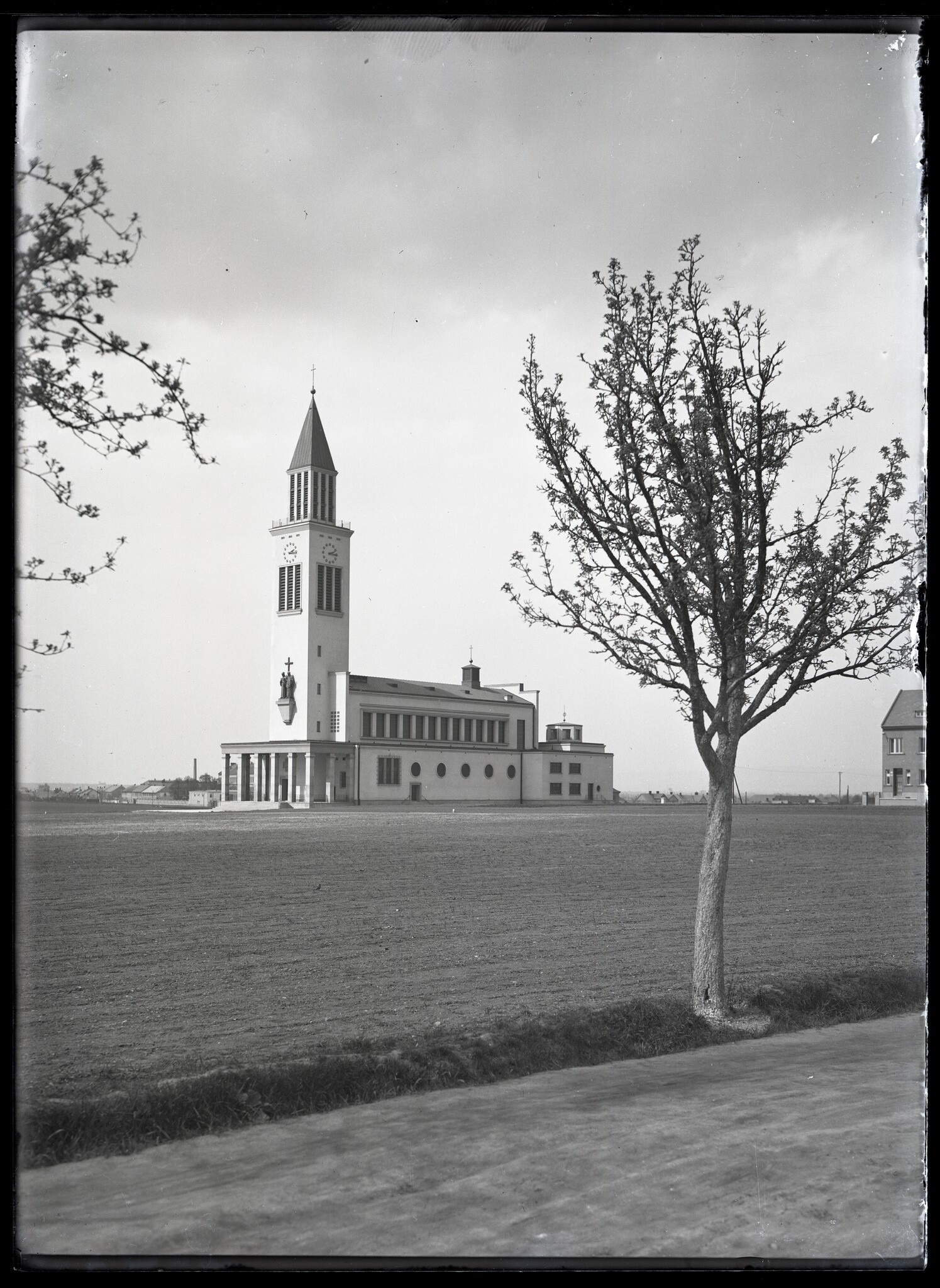 Kostel sv. Cyrila a Metoděje v Hejčíně, rok 1932