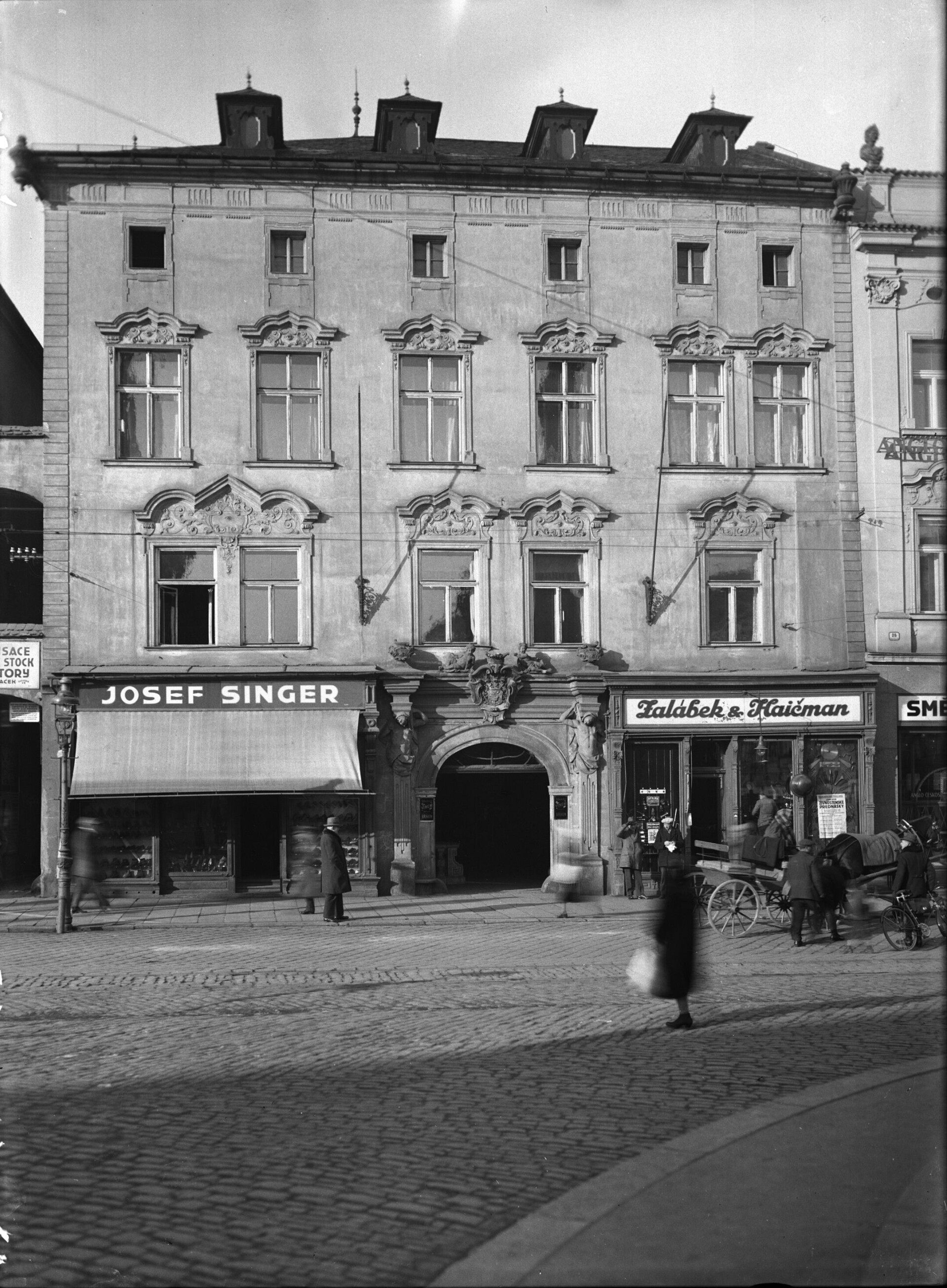 Horní náměstí, Petrašův palác, rok 1930